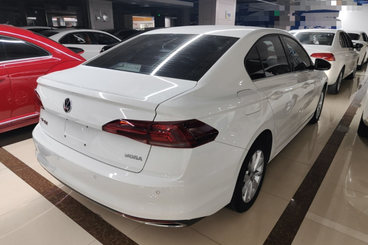 Volkswagen Bora 2019 #7 Volkswagen Bora 2019 car image #7