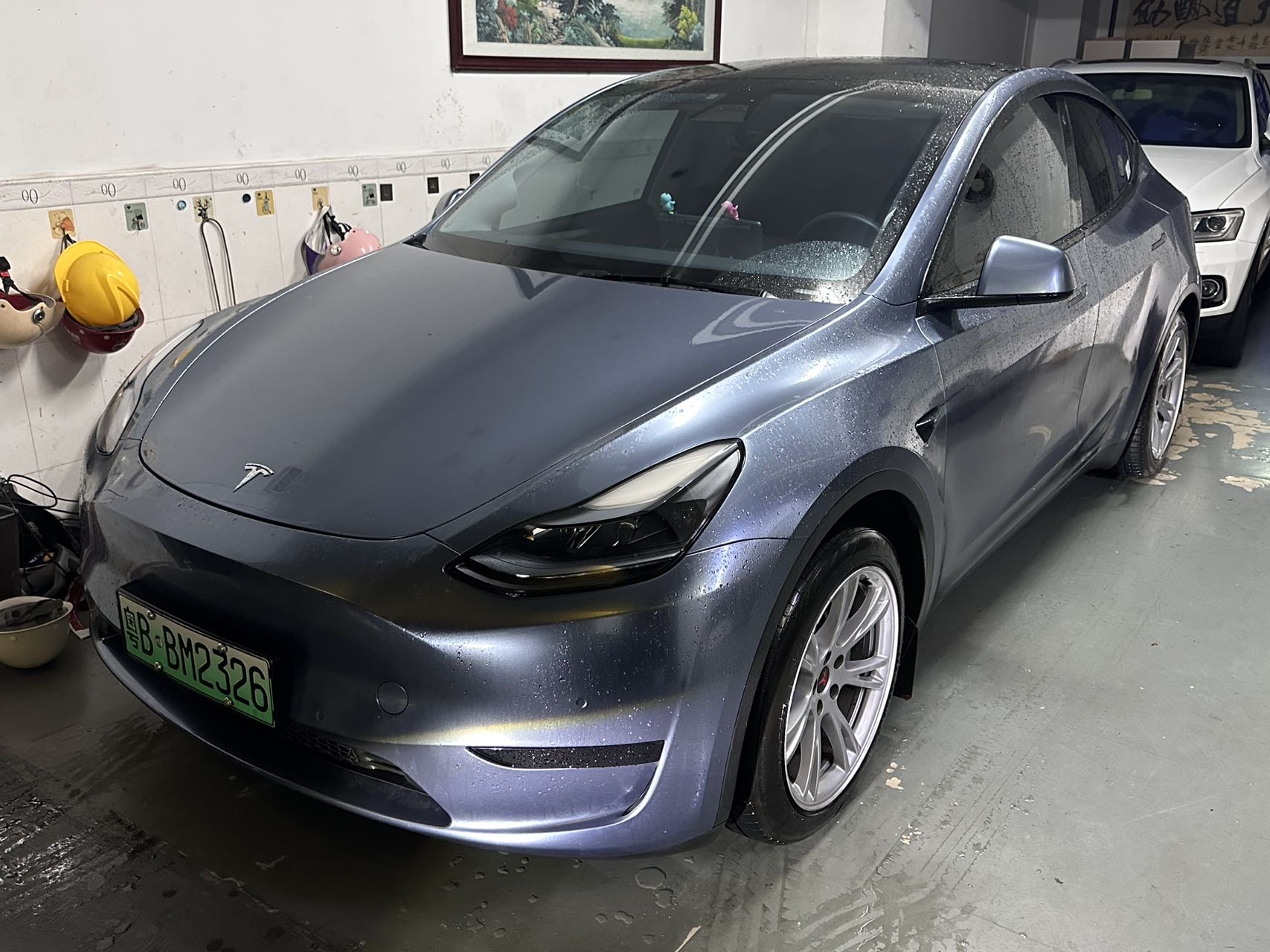 Tesla Model Y 2023 Tesla Model Y 2023 car image