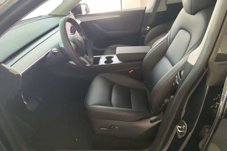 Tesla Model Y 2024 #17 Tesla Model Y 2024 immagine di auto #17