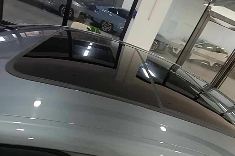 BYD Han 2024 car image #25