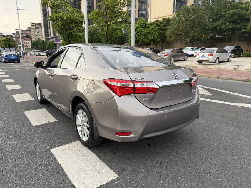 Toyota Corolla 2014 #9 Toyota Corolla 2014 car image #9