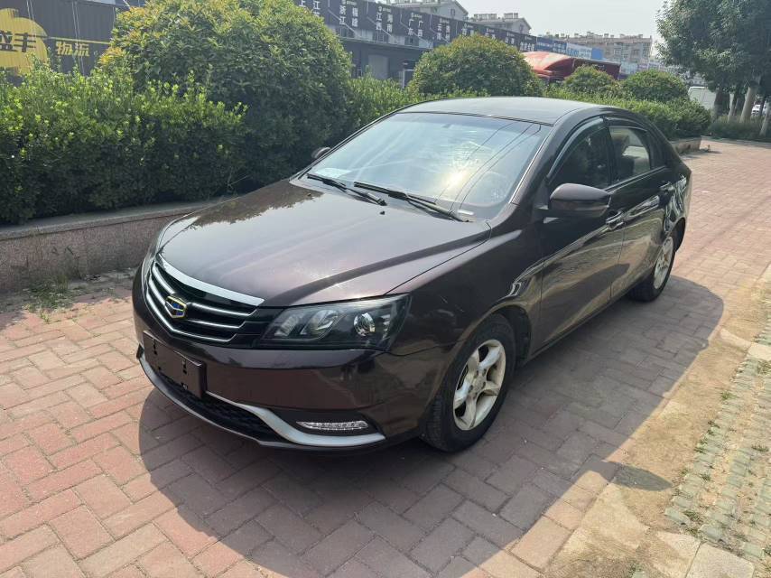 GEELY Emgrand 2015 GEELY Emgrand 2015 immagine di auto