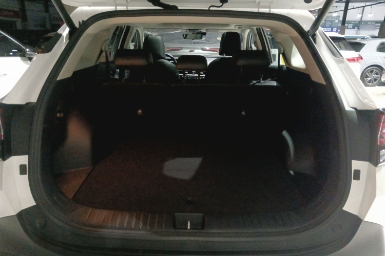 起亚 狮铂拓界 2022 汽车图片 #19