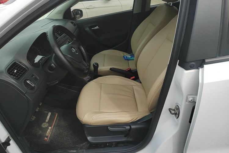 Volkswagen Polo 2019 #19 Volkswagen Polo 2019 car image #19