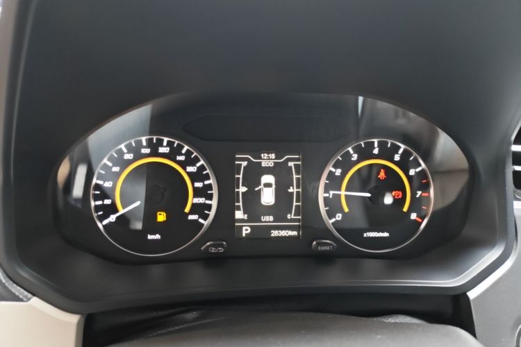 Chery Tiggo 3x 2023 صورة سيارة #12