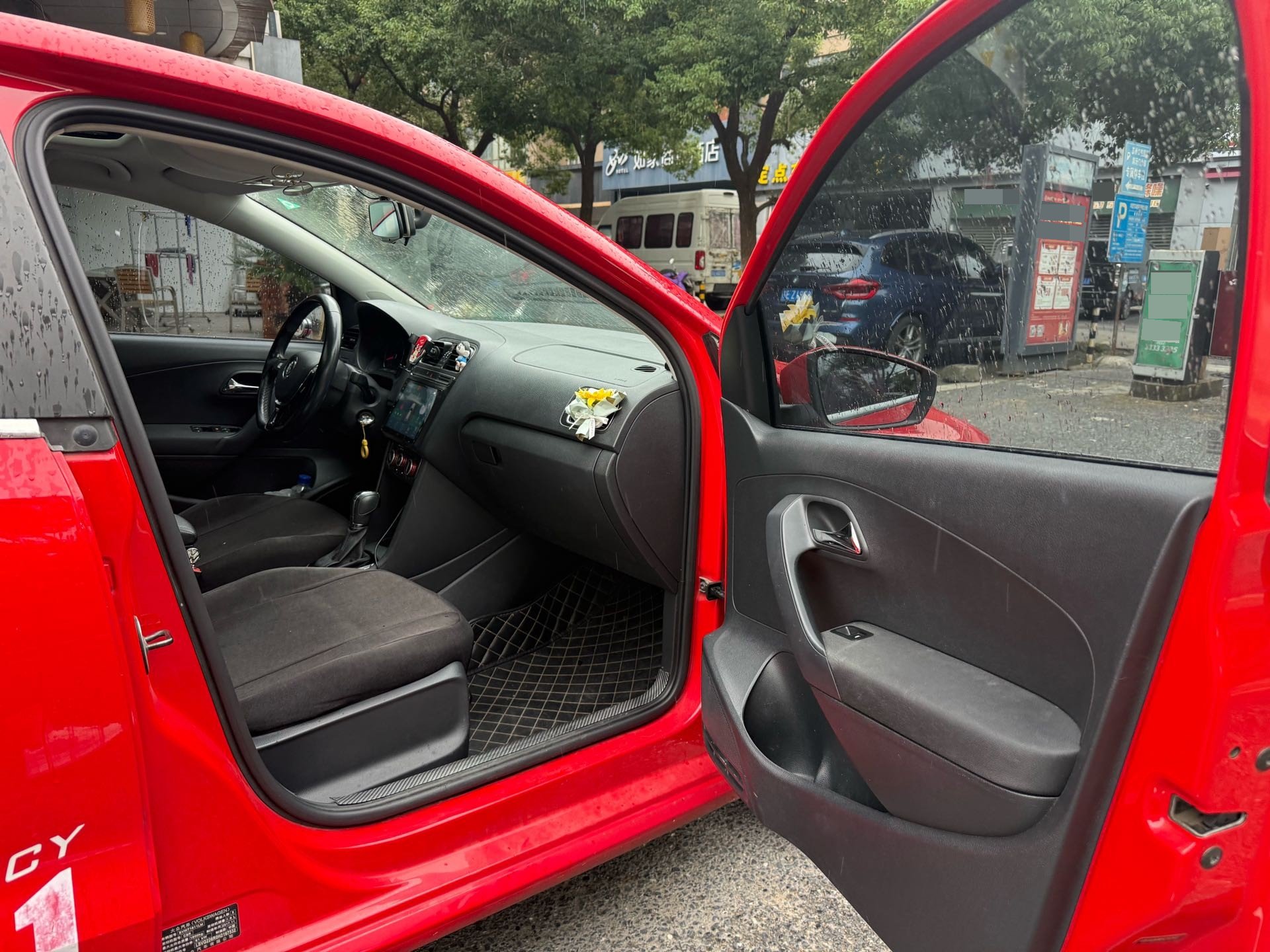 Volkswagen Polo 2017 #10 Volkswagen Polo 2017 car image #10