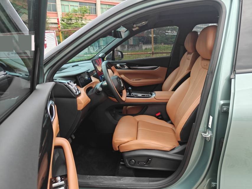 GEELY Boyue L 2025 #5 GEELY Boyue L 2025 car image #5