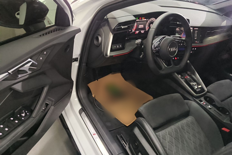Audi A3 2024 car image #12
