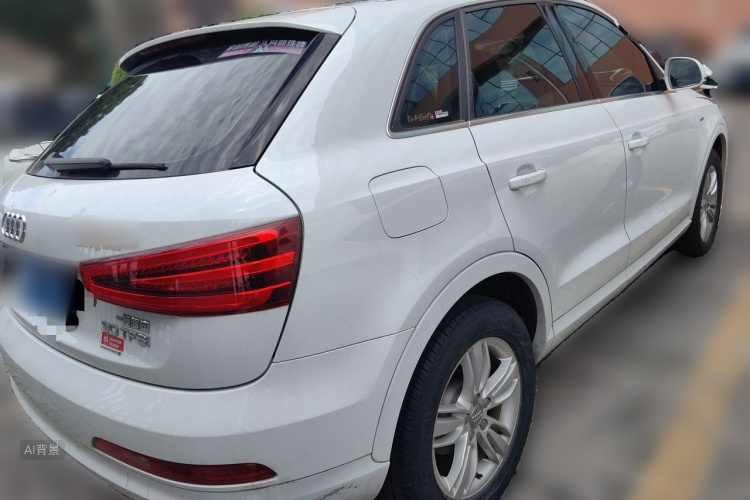 Audi Q3 2014 car image #7