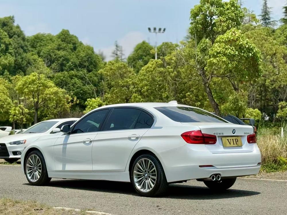 BMW 3 Series 2019 #4 BMW 3 Series 2019 car image #4