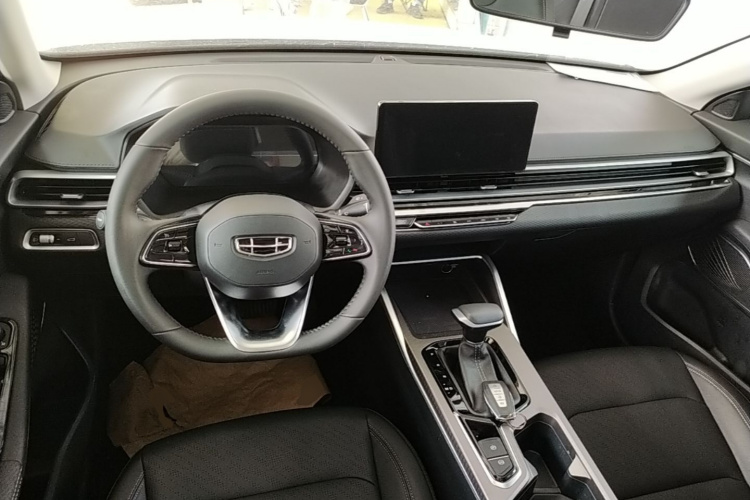 GEELY Emgrand 2022 #10 GEELY Emgrand 2022 car image #10