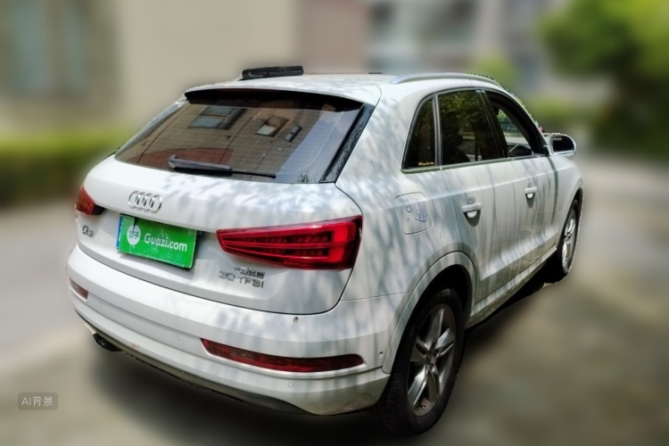Audi Q3 2016 car image #7
