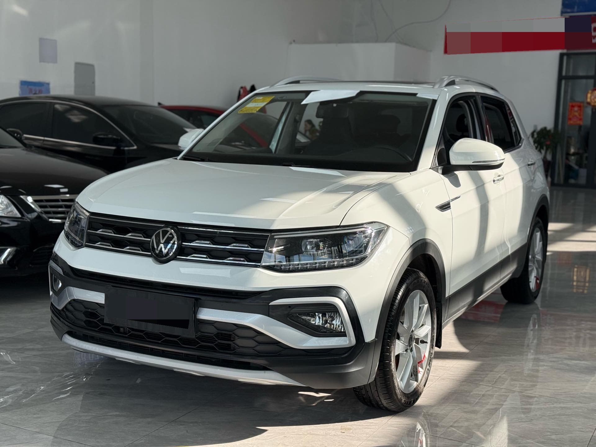 Volkswagen T-Cross 2024 car image 