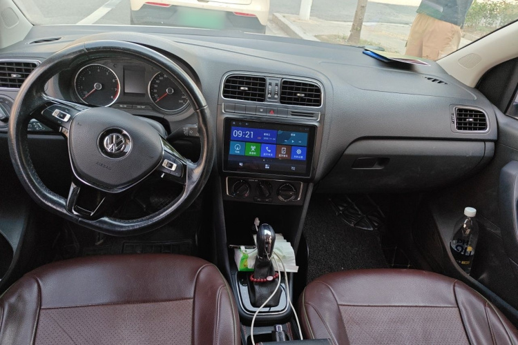 Volkswagen Polo 2018 #12 Volkswagen Polo 2018 car image #12