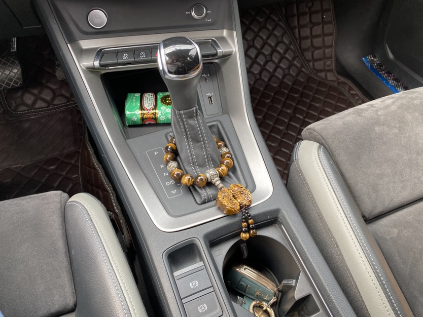 Audi Q3 2019 #8 Audi Q3 2019 صورة سيارة #8