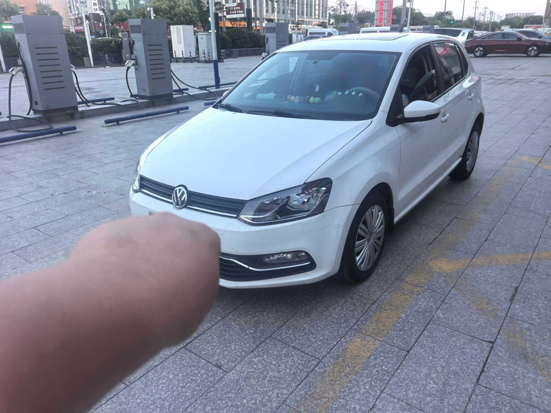 Volkswagen Polo 2019 Volkswagen Polo 2019 car image