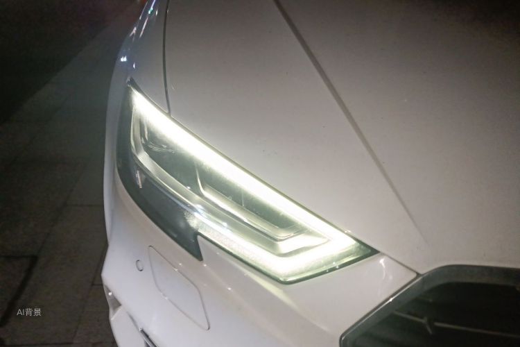 Audi A3 2019 car image #8
