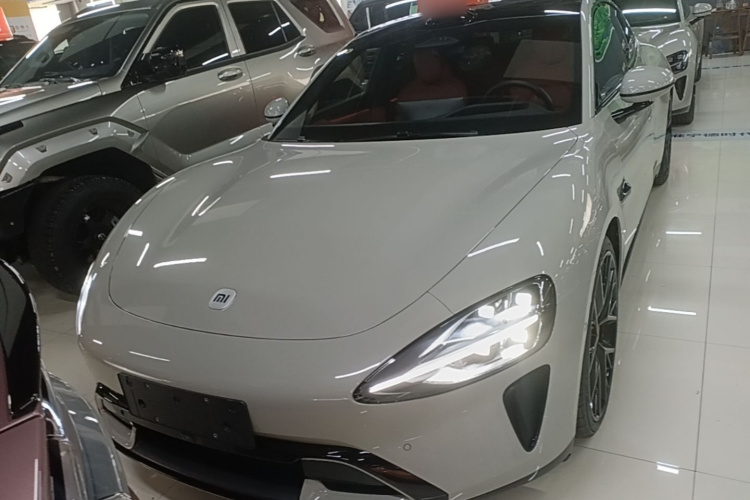 MI SU7 2025 car image #3