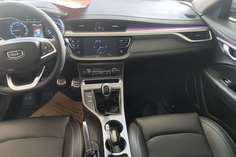 GEELY Emgrand 2019 #13 GEELY Emgrand 2019 صورة سيارة #13