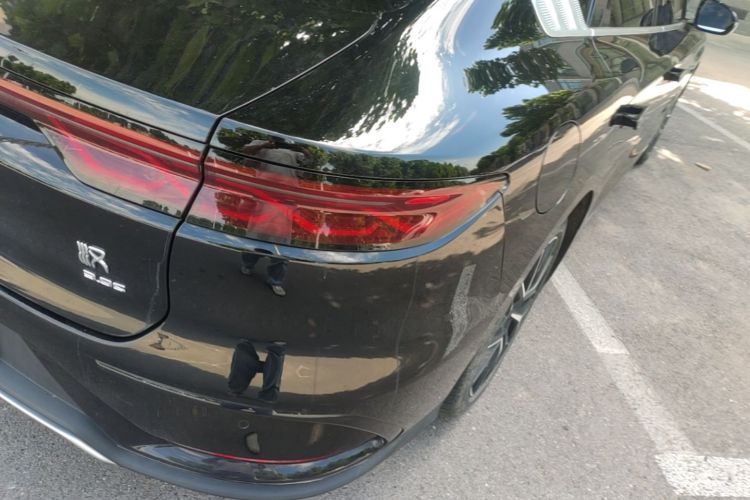 BYD Han 2024 car image #8