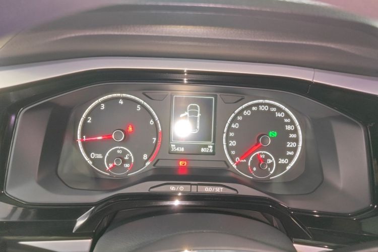 Volkswagen Polo 2020 car image #12