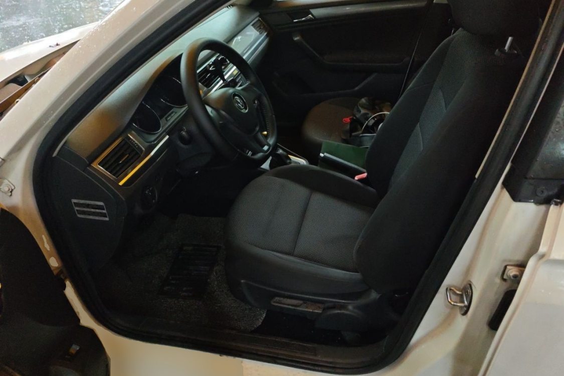 Volkswagen Bora 2016 صورة سيارة #25