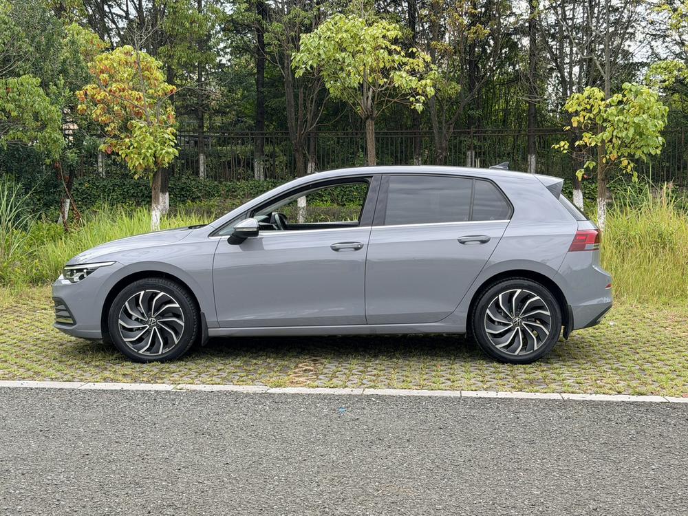 Volkswagen Golf 2021 #4 Volkswagen Golf 2021 car image #4