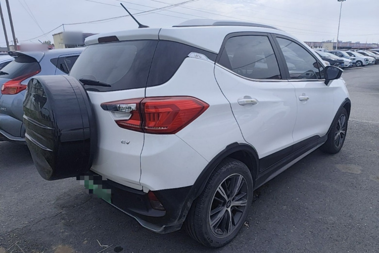 BYD Yuan New Energy 2020 car image #7