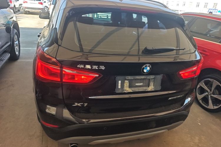 BMW X1 2019 #6 BMW X1 2019 car image #6
