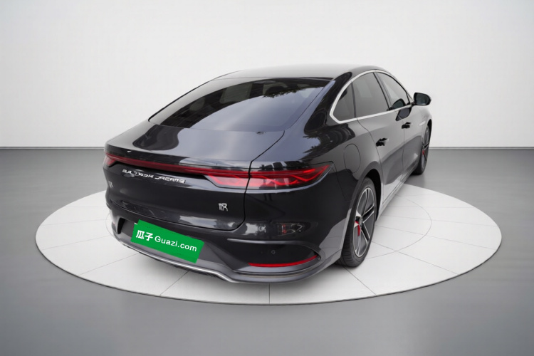 BYD Han 2023 car image #7