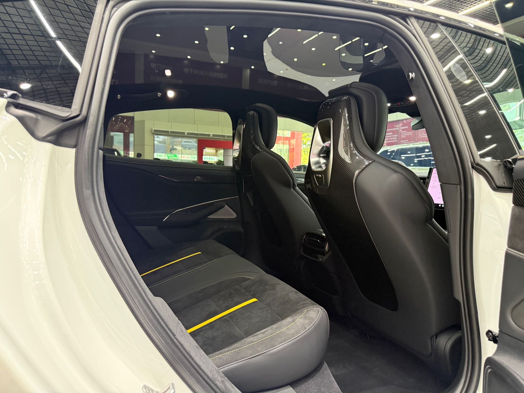 MI SU7 Ultra 2025 #8 MI SU7 Ultra 2025 immagine di auto #8