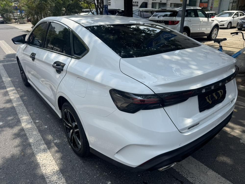 GEELY Binray 2022 immagine di auto #4