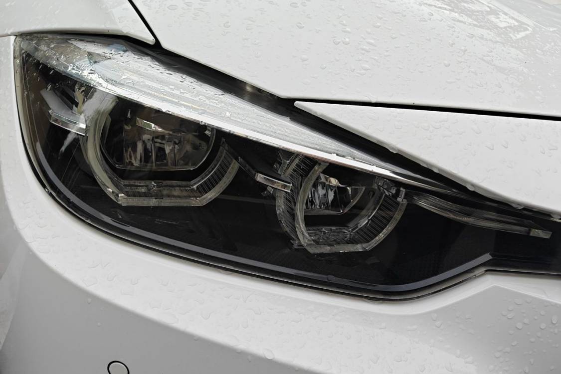 BMW 3 Series 2018 #7 BMW 3 Series 2018 immagine di auto #7