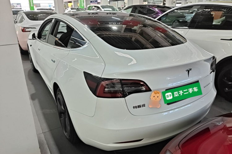 Tesla Model 3 2020 car image #5