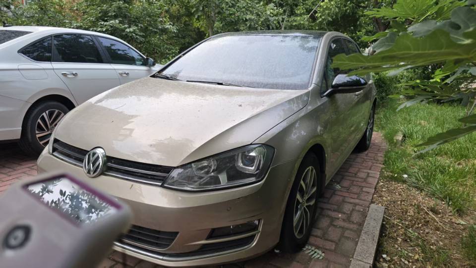 2017 2017 car image