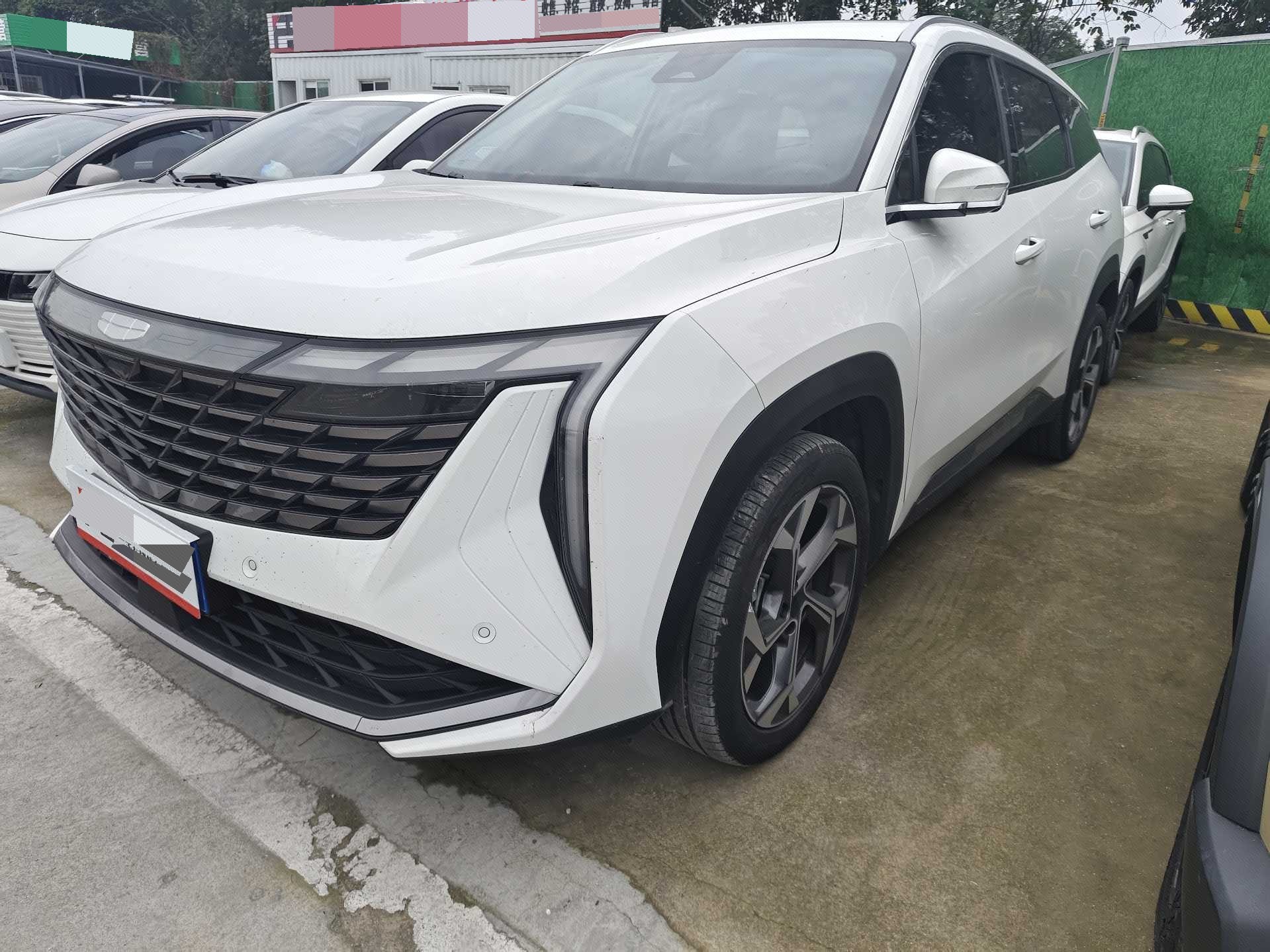 GEELY Boyue L 2022 صورة سيارة 