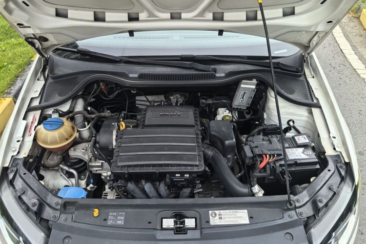 Volkswagen Polo 2018 #16 Volkswagen Polo 2018 car image #16