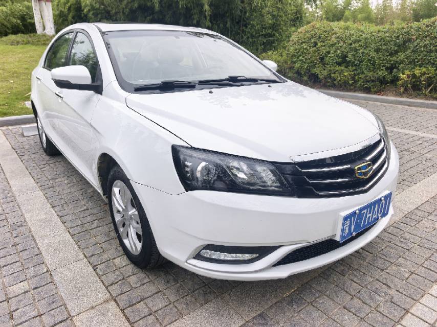 GEELY Emgrand 2016 car image #3