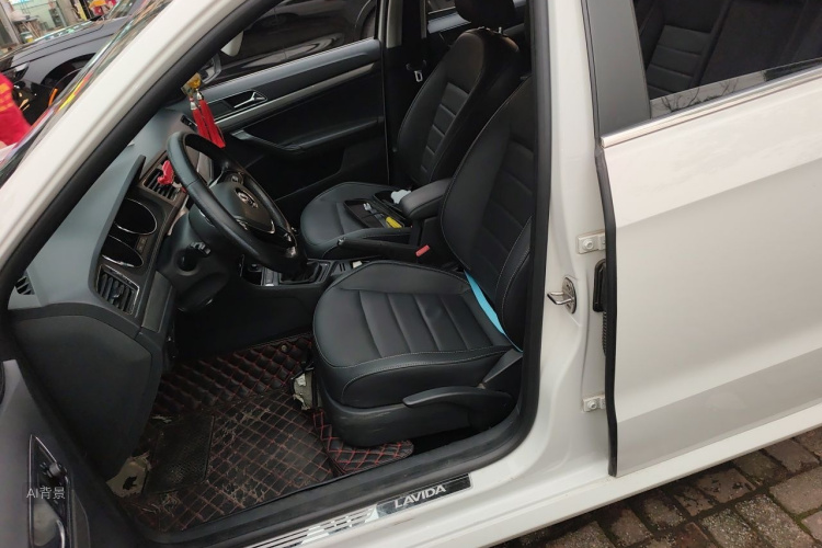 Volkswagen Lavida 2017 car image #17