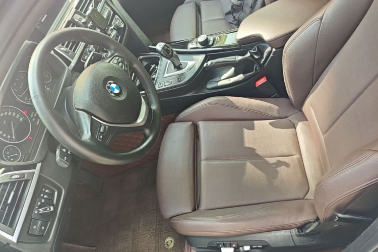 BMW 3 Series 2018 #16 BMW 3 Series 2018 car image #16