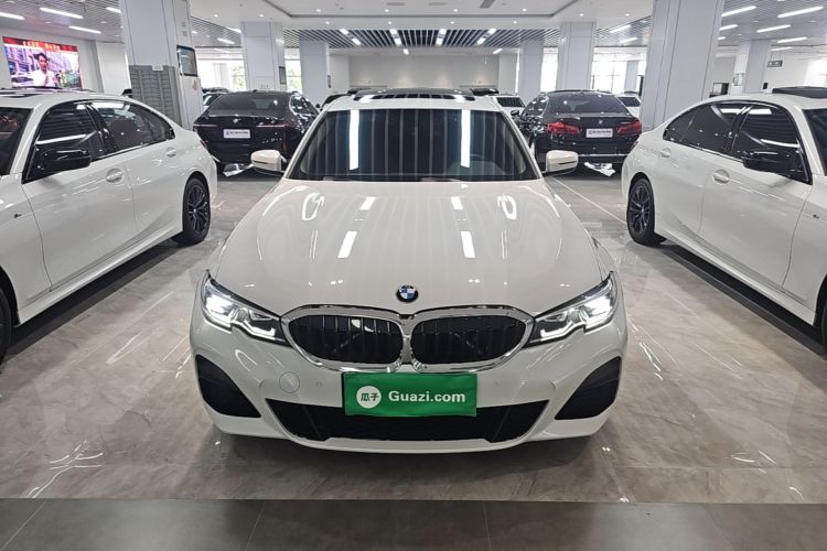 BMW 3 Series 2021 #3 BMW 3 Series 2021 car image #3