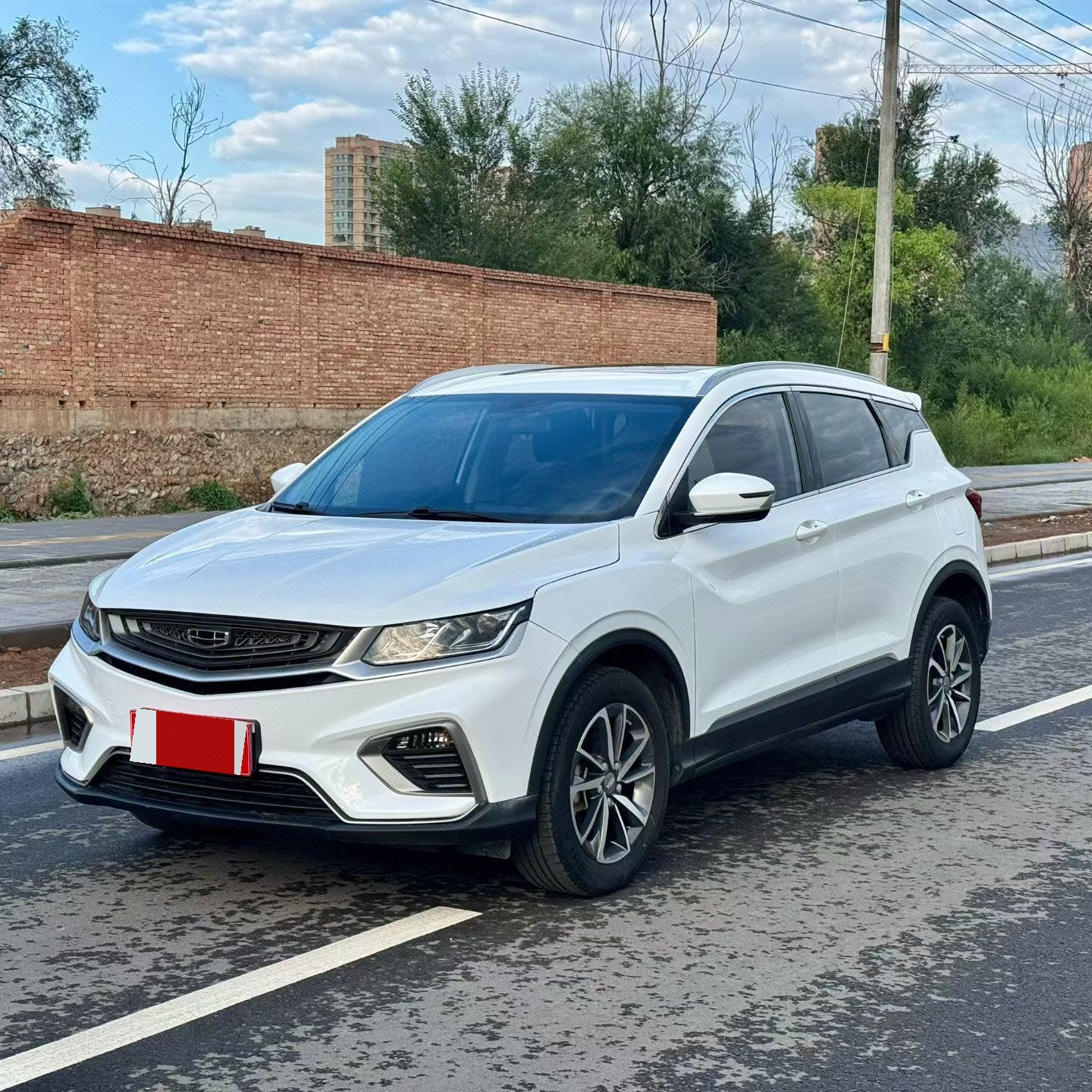 GEELY Coolray 2021 GEELY Coolray 2021 car image