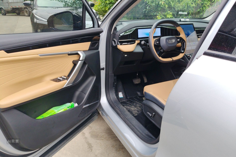 GEELY Boyue L 2023 صورة سيارة #18