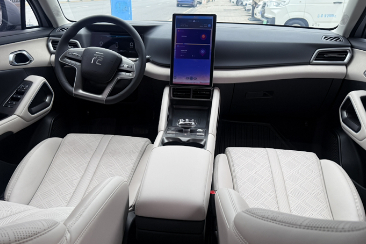 BYD YuanUP 2024 car image #21
