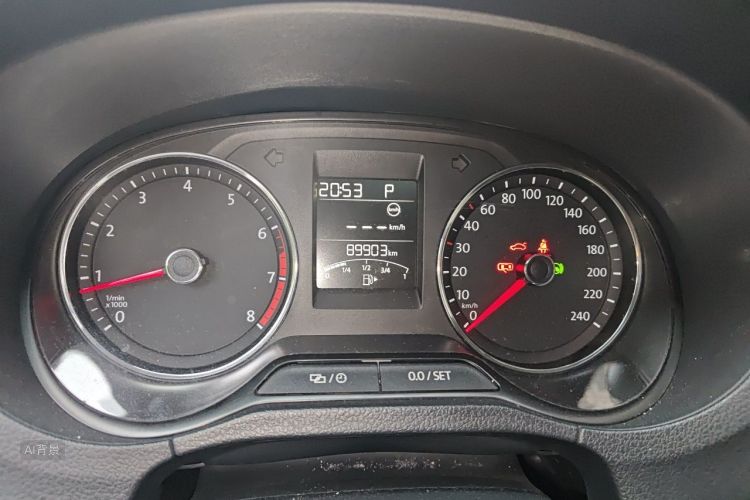 Volkswagen Polo 2016 #13 Volkswagen Polo 2016 car image #13