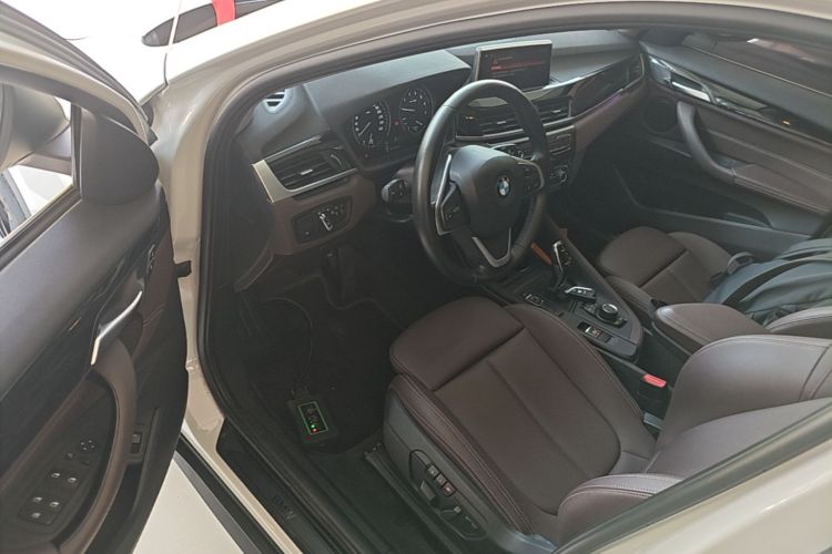 BMW X1 2020 imagen de coche #13