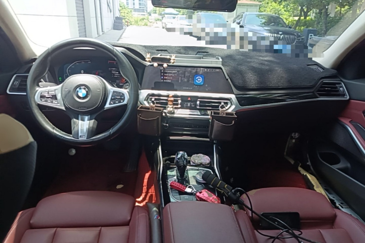 BMW 3 Series 2021 #11 BMW 3 Series 2021 car image #11