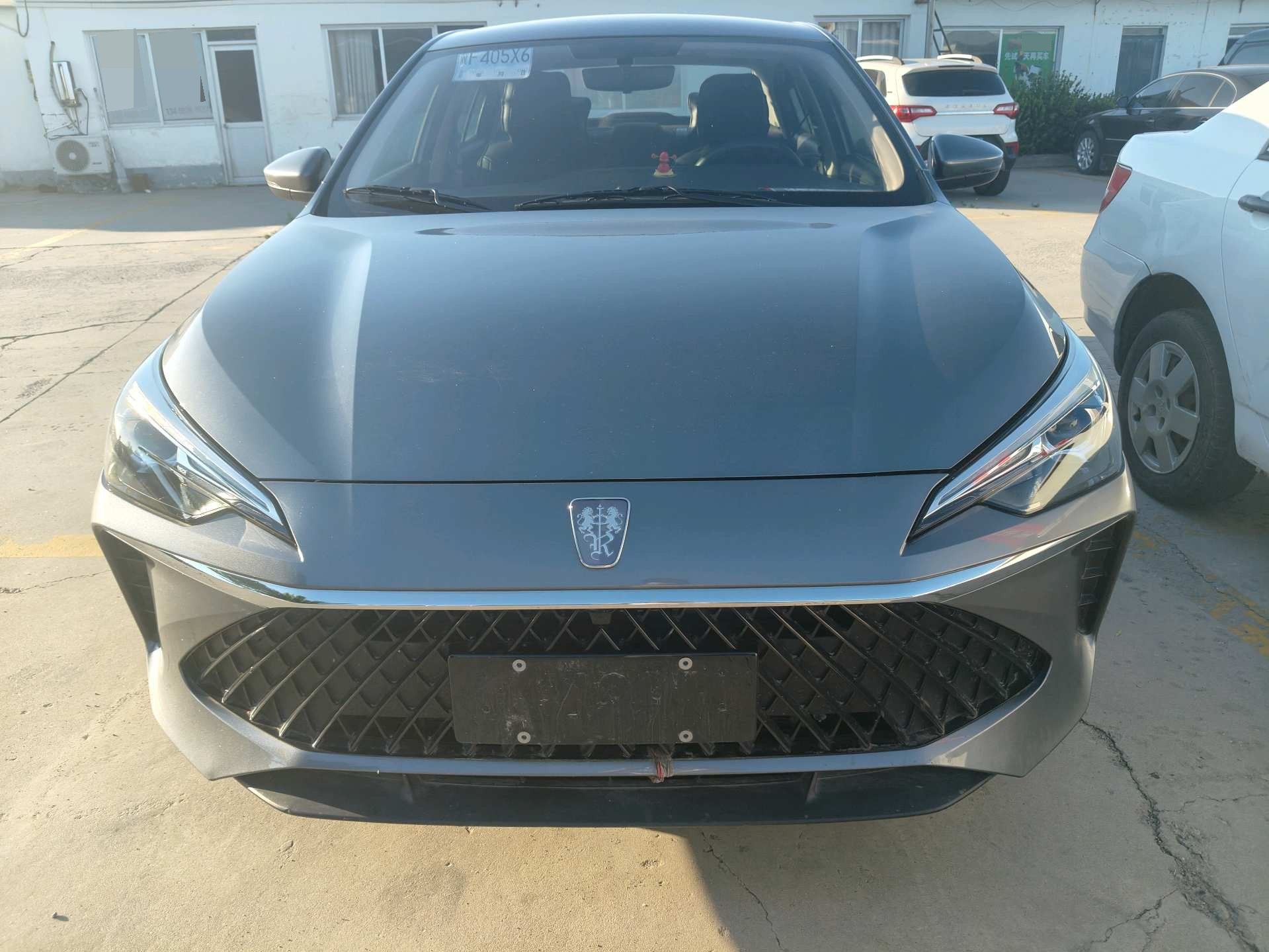 Roewe i5 2023 car image #4