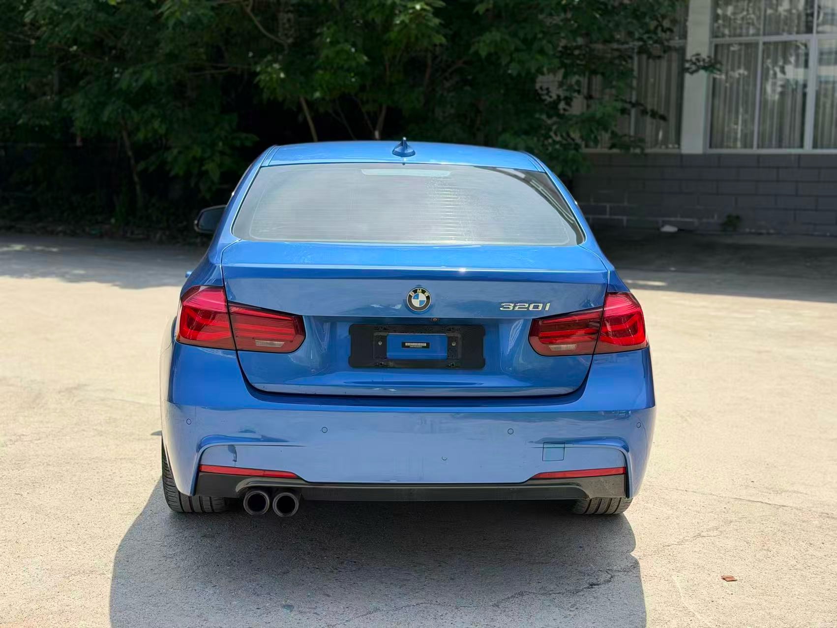 BMW 3 Series 2018 #10 BMW 3 Series 2018 car image #10