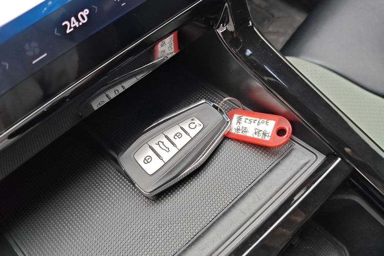 GEELY Boyue 2023 #9 GEELY Boyue 2023 image de voiture #9
